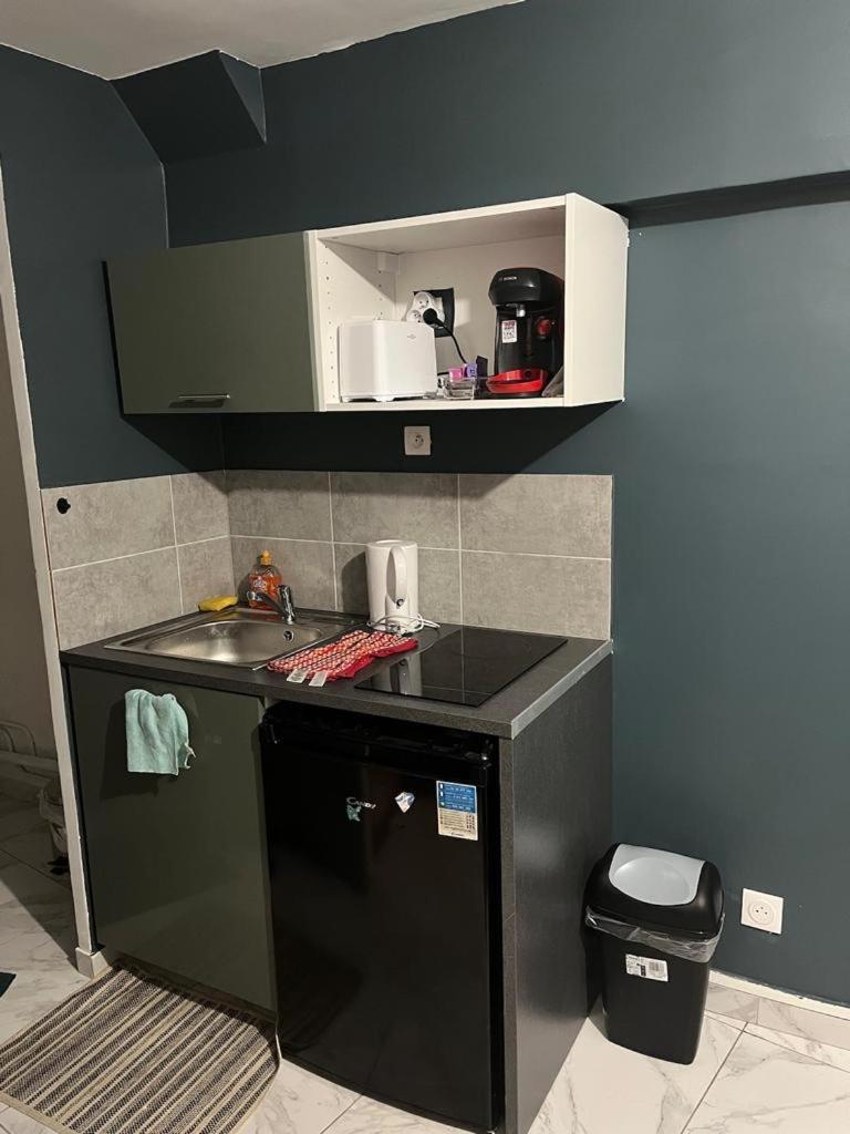 Charmant Studio Dans Maison Apartman Sarcelles Kültér fotó