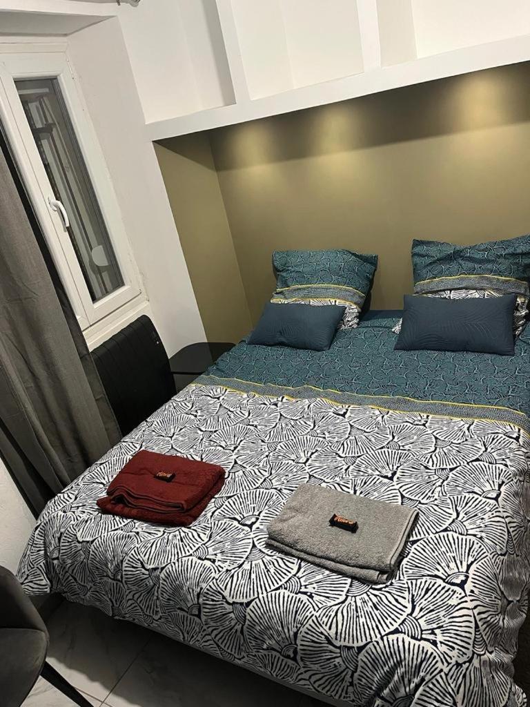 Charmant Studio Dans Maison Apartman Sarcelles Kültér fotó