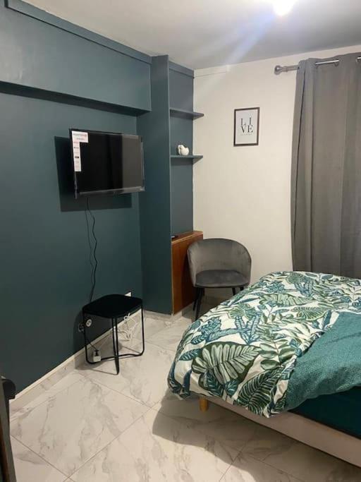 Charmant Studio Dans Maison Apartman Sarcelles Kültér fotó